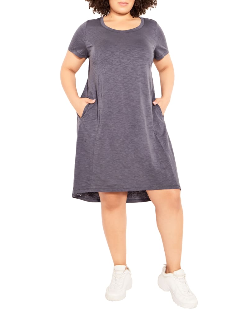 Plus size model wearing  by Zim & Zoe | Dia&Co | dia_product_style_image_id:202820